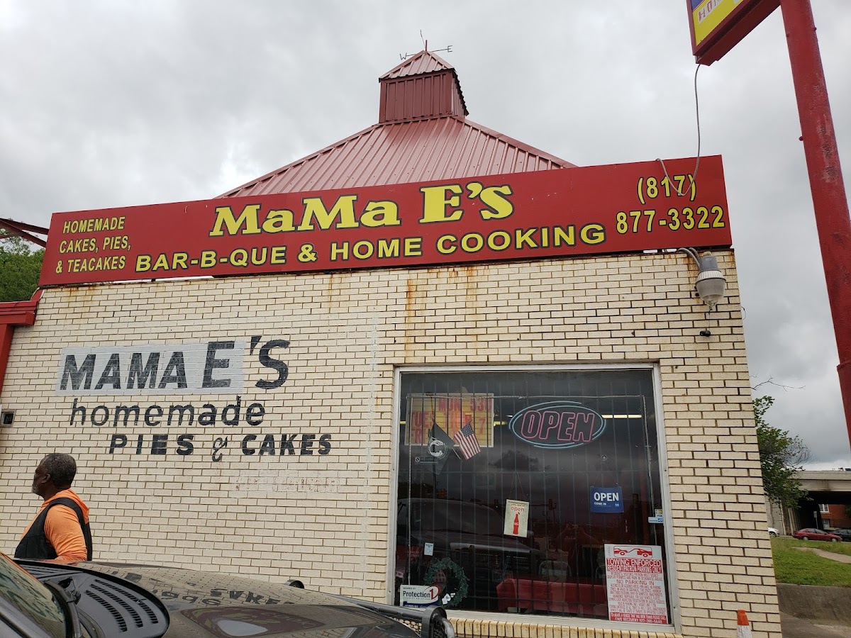 Mama E's B-B-Q & Home Cooking